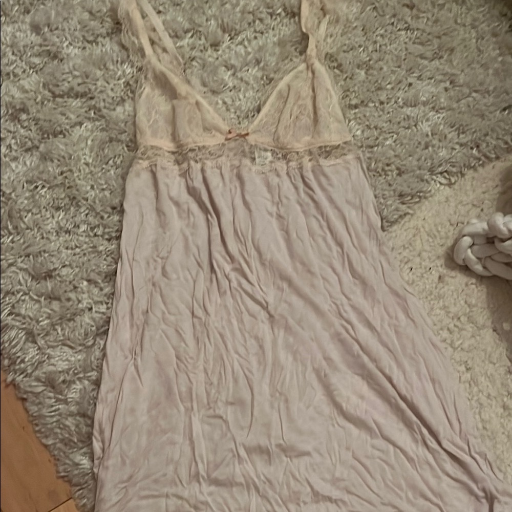 Eberjey light pink lace nightgown